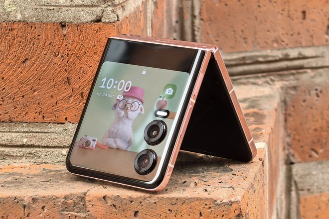 Смартфон Infinix Zero Flip Смартфон Infinix Zero Flip